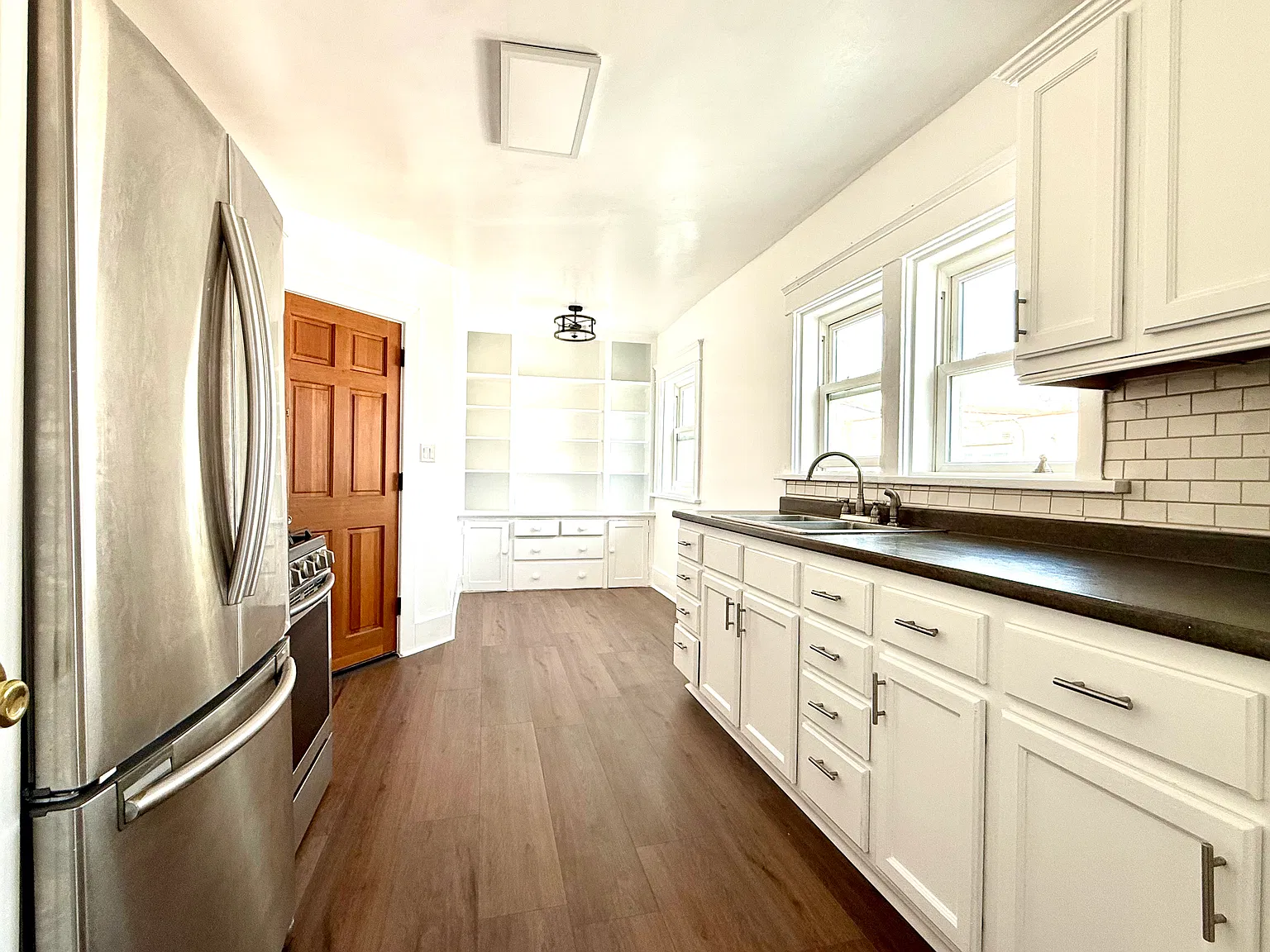 1 bed, 630 sqft, $2,995 — Photo 4