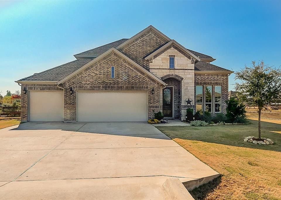 1st image of 317 Meadow View Dr
