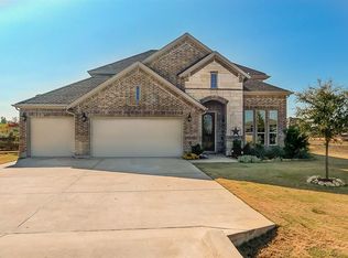 317 Meadow View Dr, McKinney, TX 75071