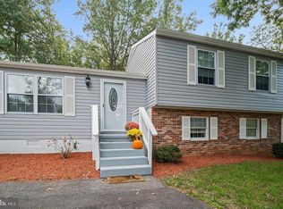 35759 Aviation Yacht Club Rd, Mechanicsville, MD 20659