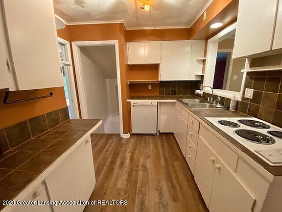 2nd image of 6077 Harkson Dr