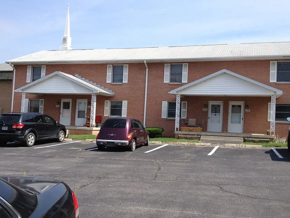 2342-2354 Roosevelt Ave