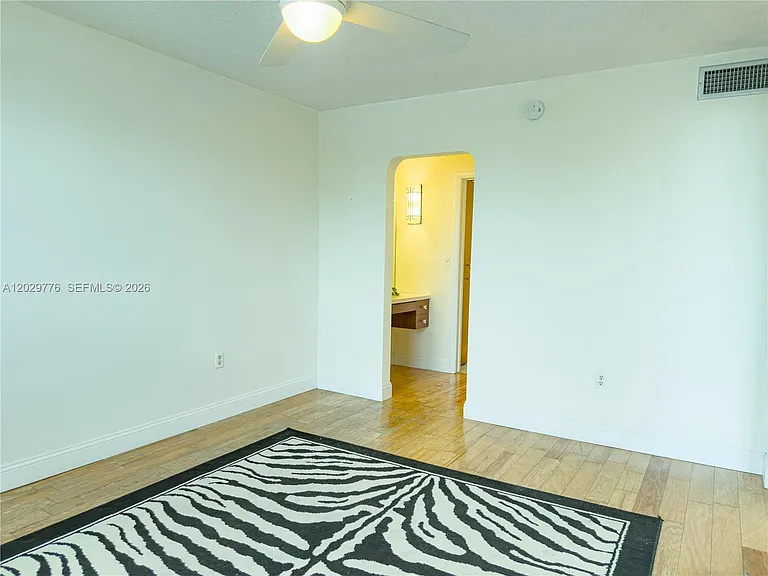 2861 Leonard Dr #F503 — Photo 17