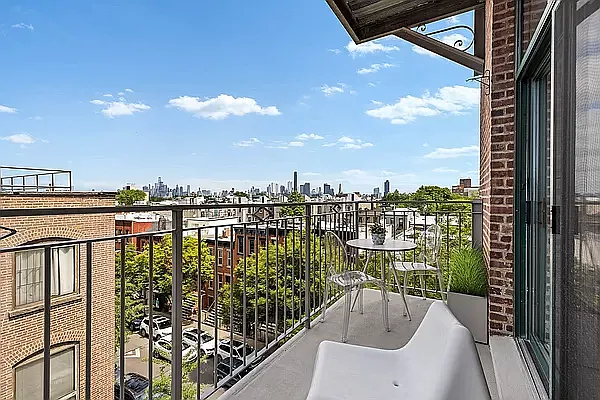 Sold by Corcoran | media 2