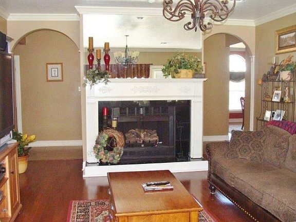 4th image of 4125 E Jevon Ln