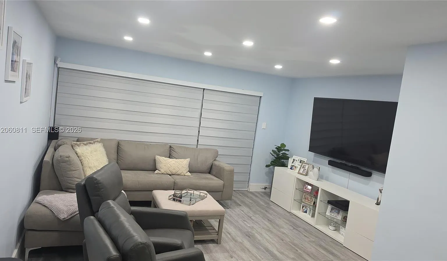 Park East Condo — Photo 3
