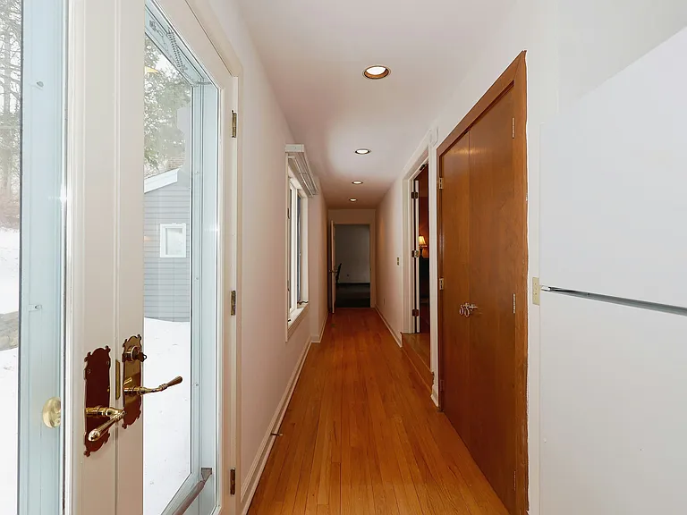 36-40 Fox Run Rd — Photo 35