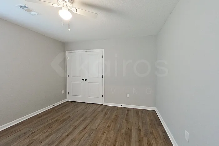 132 Cottage Grove Rd — Photo 9