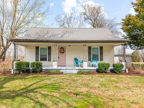 345 Sunset Dr, Jamestown, KY 42629