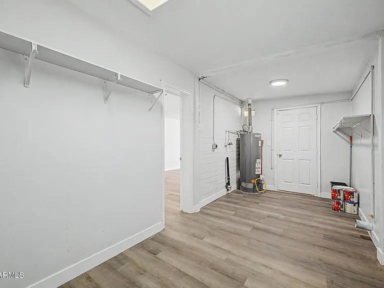4214 W Lewis Ave — Photo 22