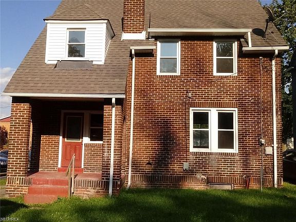 3rd image of 228 Ohio Ave