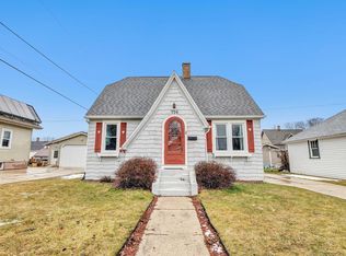 714 Wisconsin Ave, Kewaunee, WI 54216