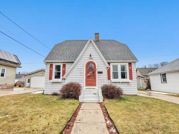 714 Wisconsin Ave, Kewaunee, WI 54216