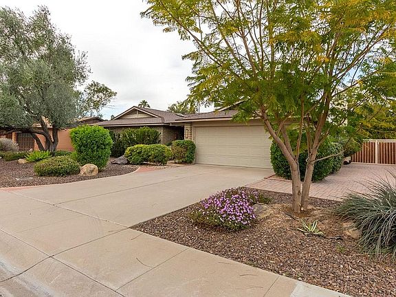 3rd image of 5244 W Harmont Dr
