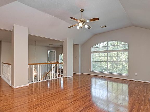 5th image of 3126 Latrobe Ln