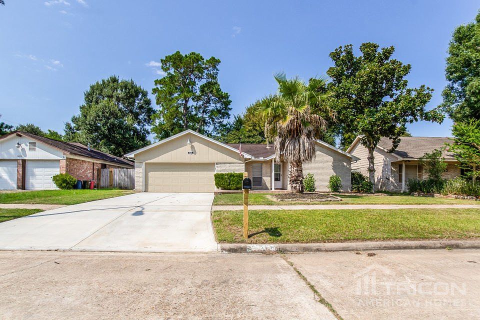 1st image of 16135 Deer Lick Dr