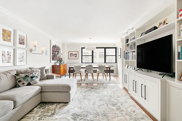 Sold by Compass | media 2