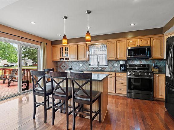 2nd image of 638 E Princeton Ct