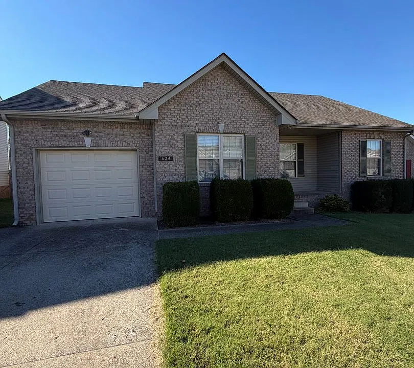624 Wolfchase Dr