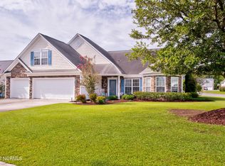 200 Heartwood Dr, Hampstead, NC 28443