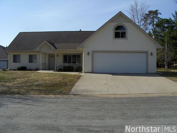 3rd image of 111 White Pine Ct