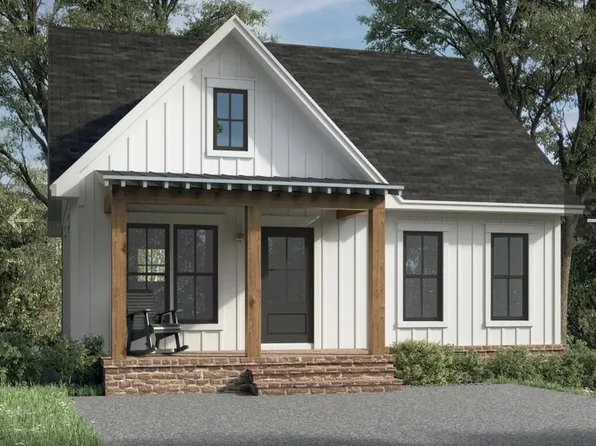 500 Bauskett St, Edgefield, SC 29824