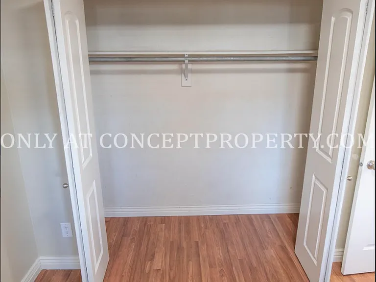 100 S Orchard Dr — Photo 7