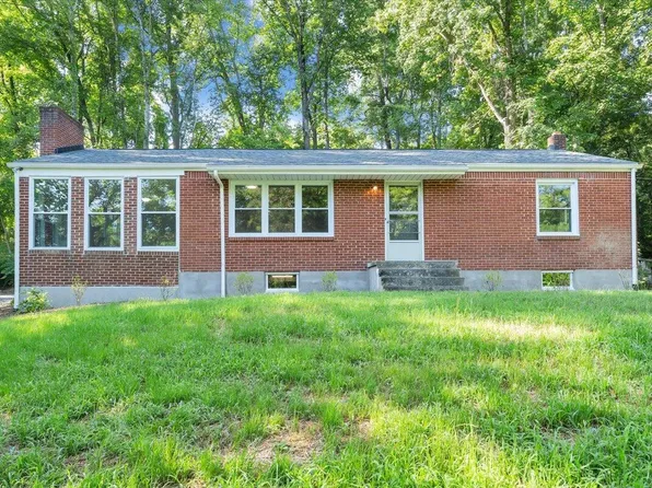 7612 Bent Mountain Rd, Roanoke, VA 24018