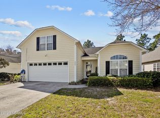 304 Azalea Dr, Hampstead, NC 28443