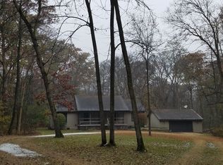 3224 S Seldom Scene Rd, Oregon, IL 61061