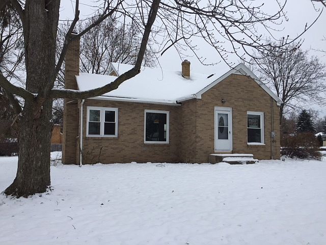 1st image of 1265 44th St SE