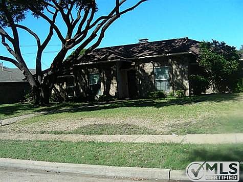 1st image of 1921 Baylor Dr