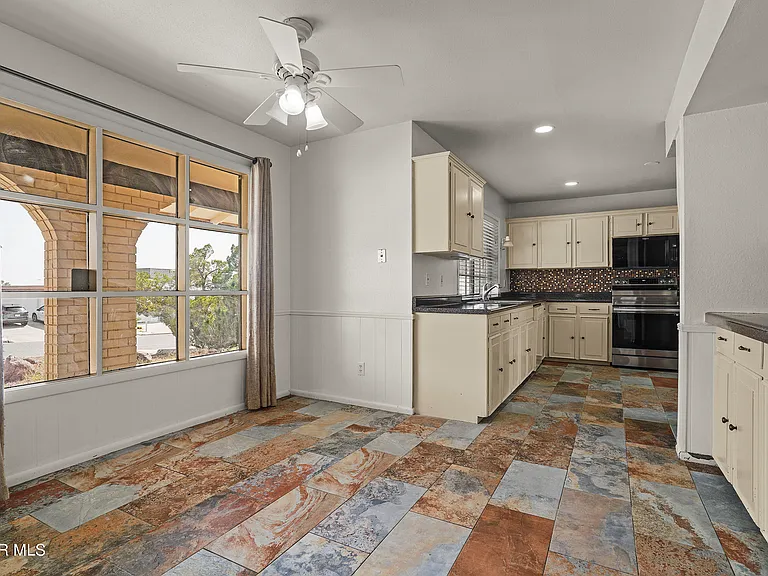 6417 Pino Real Dr — Photo 7