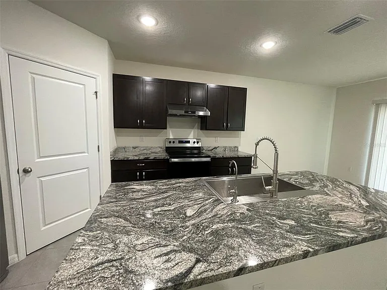 15596 Black Pepper Ln — Photo 7