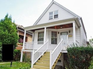 5019 W Roscoe St, Chicago, IL 60641
