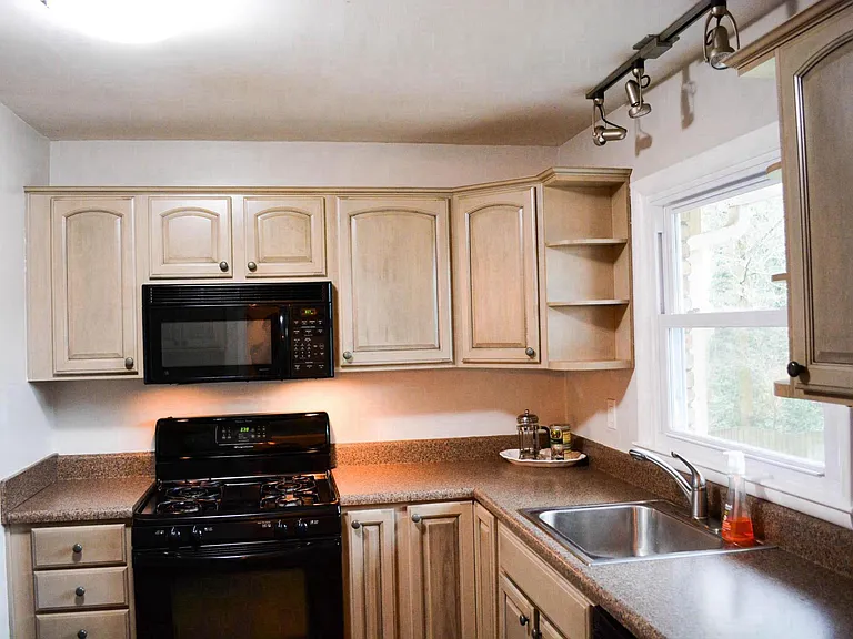 3453 Santa Fe Trl — Photo 6