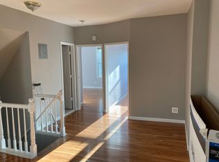 40-22 201st St #2, Bayside, NY 11361