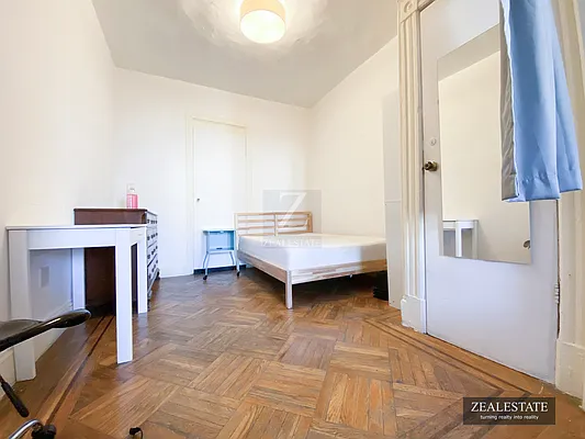 Rented by ZealEstate Group Inc | media 29