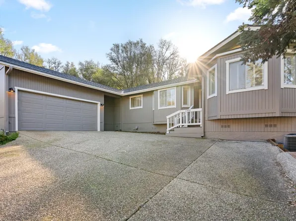 11431 Sandpiper Way, Penn Valley, CA 95946