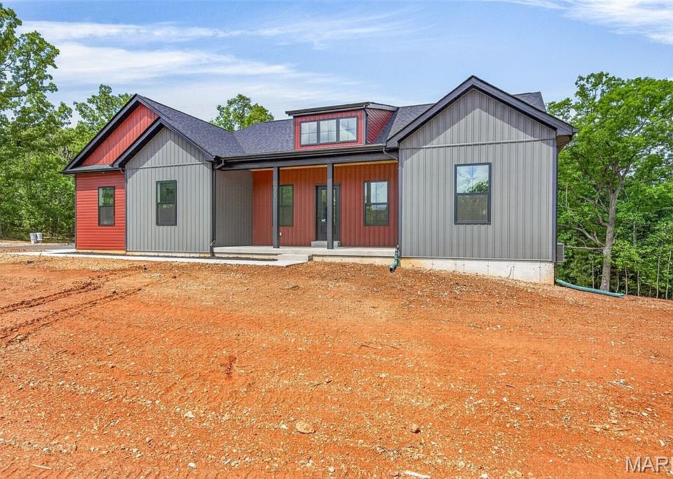 1st image of 351 Rue Orleans
