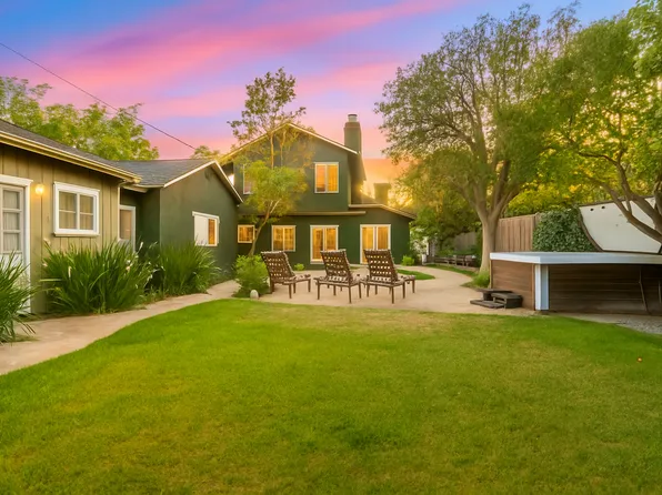 6714 Blucher Ave, Van Nuys, CA 91406