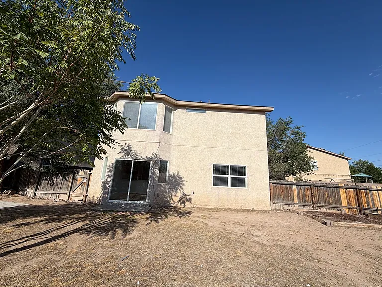 6901 Don Xavier Ave SW — Photo 32