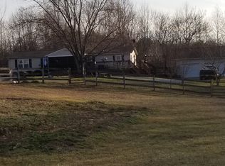 1299 Hollywood Rd, Appomattox, VA 24522