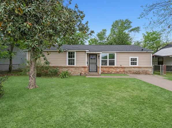 9410 Rosehaven Dr, Houston, TX 77051