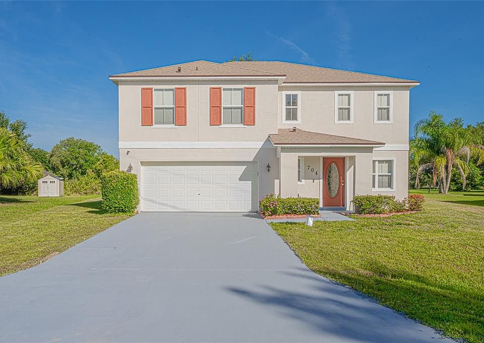 1st image of 704 Toulon Dr