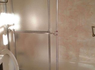 6621 52nd Rd, Flushing, NY 11378