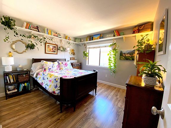 5th image of 4729 34th St #6