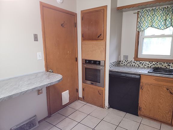 5th image of 1314 Suggett Ave