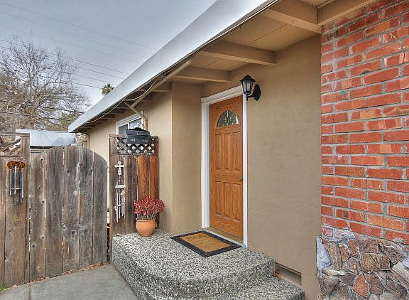 3rd image of 3037 Markingdon Ave