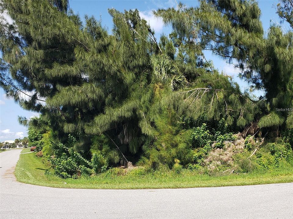 2nd image of 370 W Tarpon Blvd NW